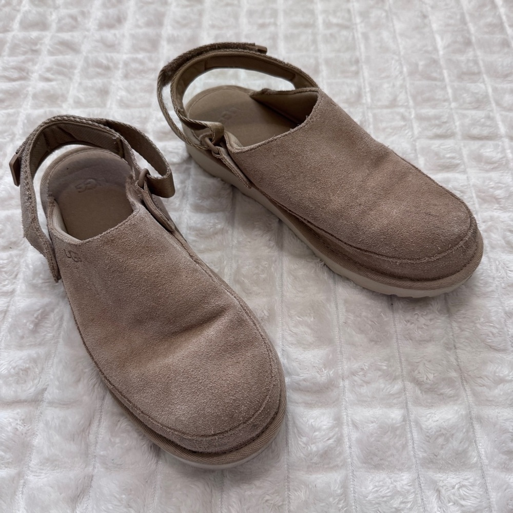 Ugg 4 Goldenstar Slingback Clogs ~ Casual Comfort